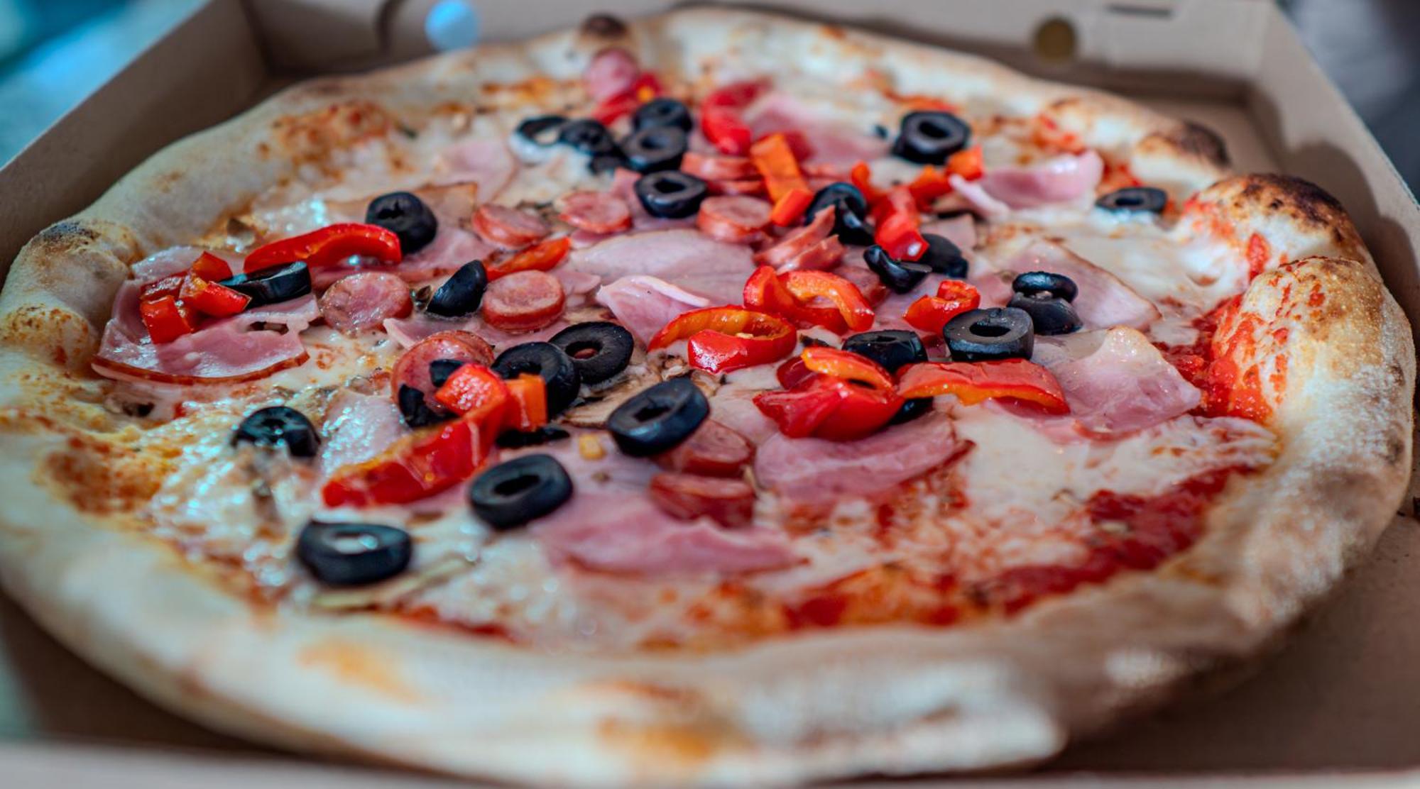 Han Pizza&Pasta Domnesti  Kültér fotó